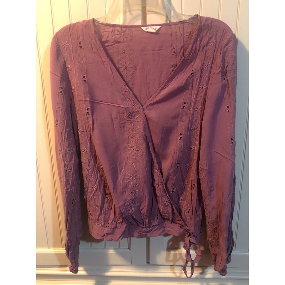 Aeropostale Top.